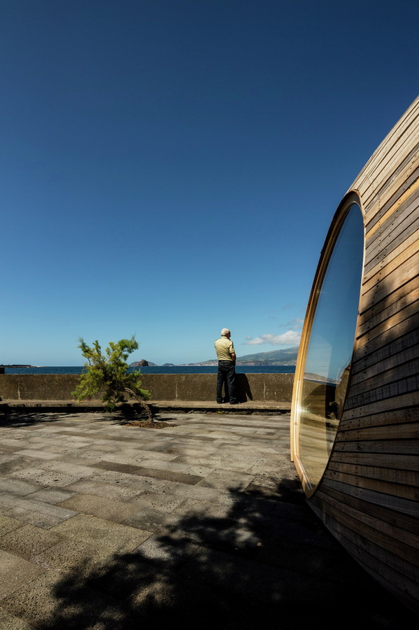 BIM建筑|海岛餐厅酒店——岩石，酒桶和鲸鱼拟态的想象力融会之作