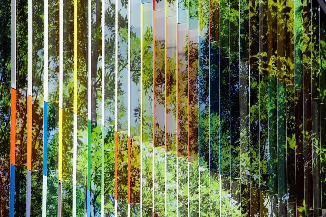 BIM建筑|将巨匠经典的音符涂抹颜色，复刻在立面上——音乐与建筑的融会之作