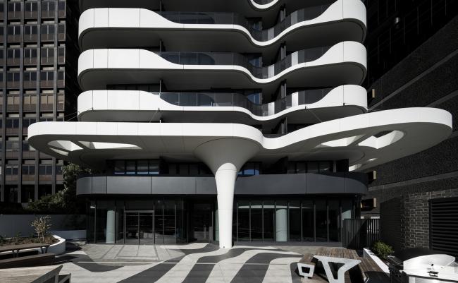 BIM建筑|圆润而不掉骨感的“王后之领”公寓楼