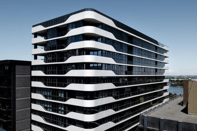 BIM建筑|圆润而不掉骨感的“王后之领”公寓楼