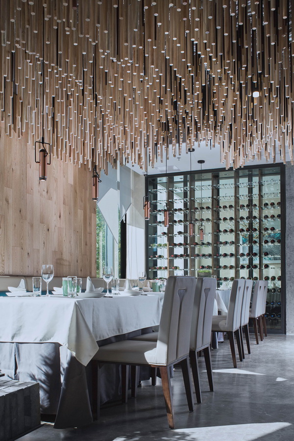 BIM建筑|吴为：贸易餐饮的戏剧化与典礼感——祥云小镇唐廊烤鸭店