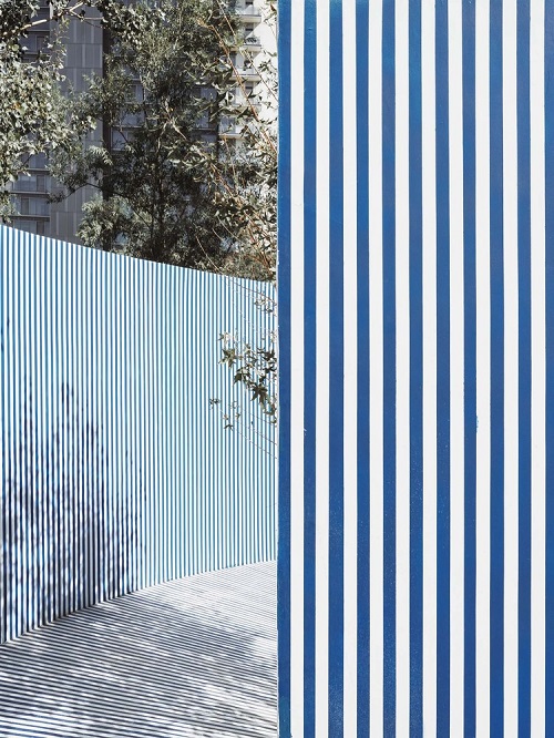 BIM建筑|眩晕的屋子指明年夜海的标的目的：秦皇岛海魂屋 / Wutopia Lab