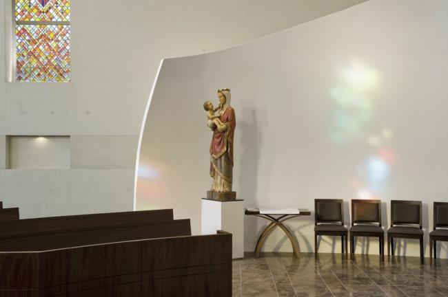 BIM建筑|圣约瑟夫神学院 / DIALOG