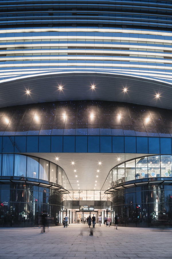 BIM建筑|弧形围绕错动的体量——云景彭城，徐州苏宁广场 / CCDI悉地国际