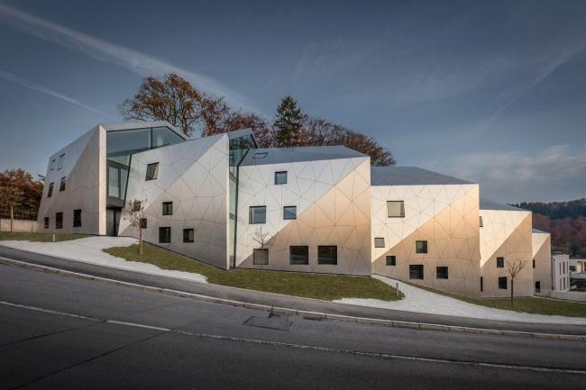 BIM建筑|动感科幻，被几何解构而成的聚集公寓 / METAFORM建筑师事务所