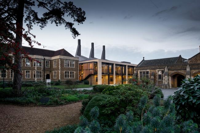 BIM建筑|既畅想将来，又尊重曩昔：切特豪斯黉舍科学和数学讲授中间