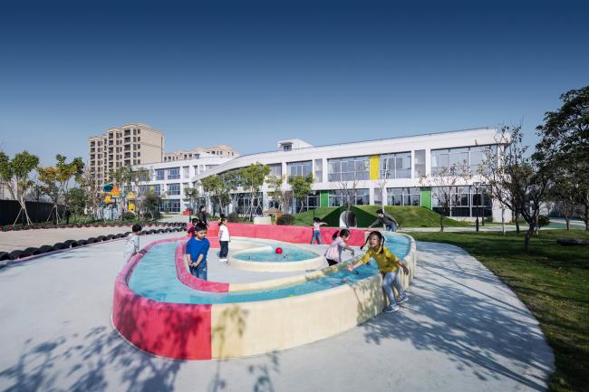 BIM建筑|YY梯田黉舍：宁波艾迪国际幼儿园