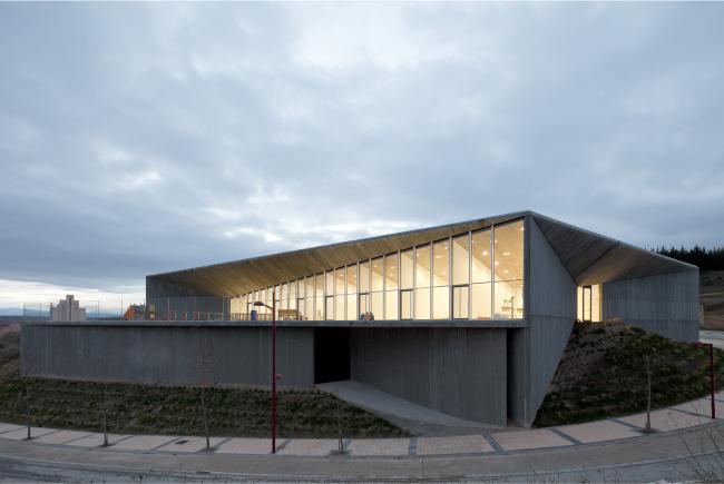 BIM建筑|“空心岩石”般的学前教导黉舍