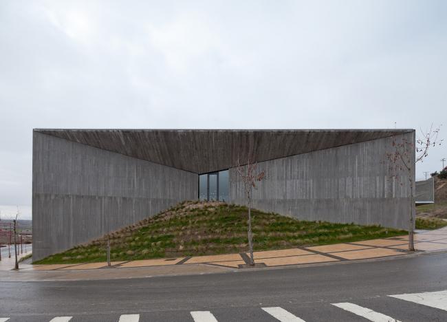 BIM建筑|“空心岩石”般的学前教导黉舍