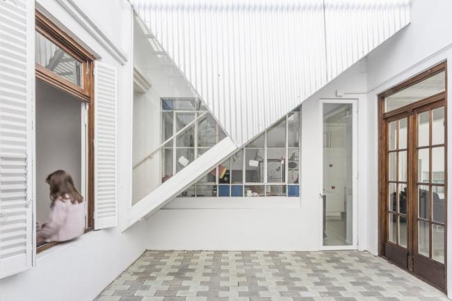 BIM建筑|新旧融会，将立面设计莳植成垂直花圃 / 玛尔塔室第