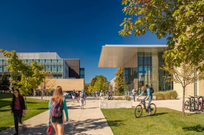 BIM建筑|科尔斯·泰克研讨中间