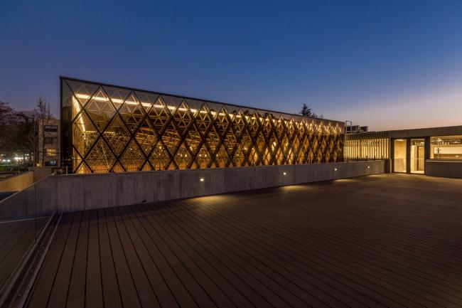 BIM建筑|NBI社区里犹太教堂和社区中间聚集体 / Nicolas Loi