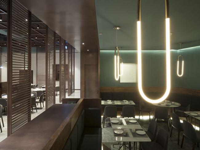 BIM建筑|上海陆家嘴荣庐餐厅 / 间筑设计