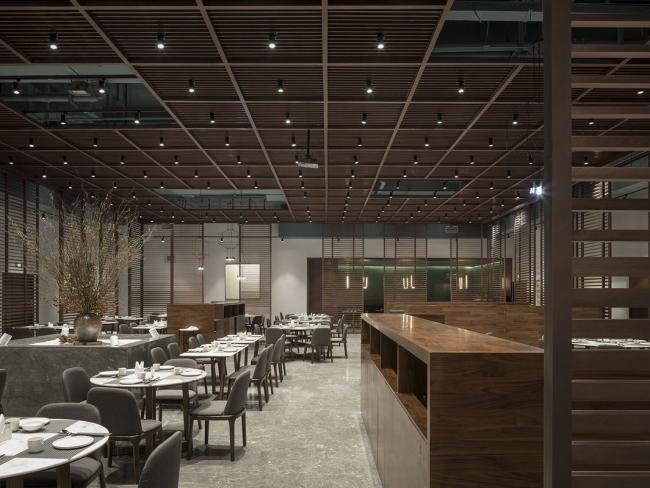 BIM建筑|上海陆家嘴荣庐餐厅 / 间筑设计