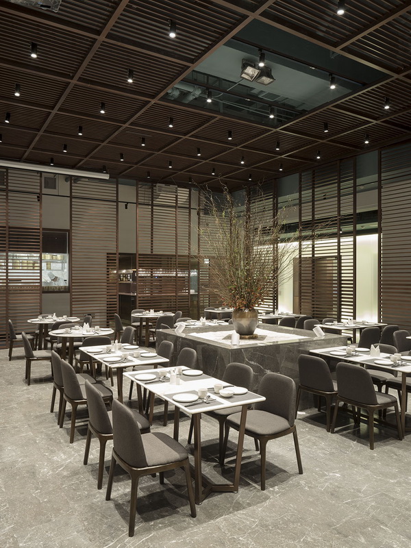 BIM建筑|上海陆家嘴荣庐餐厅 / 间筑设计
