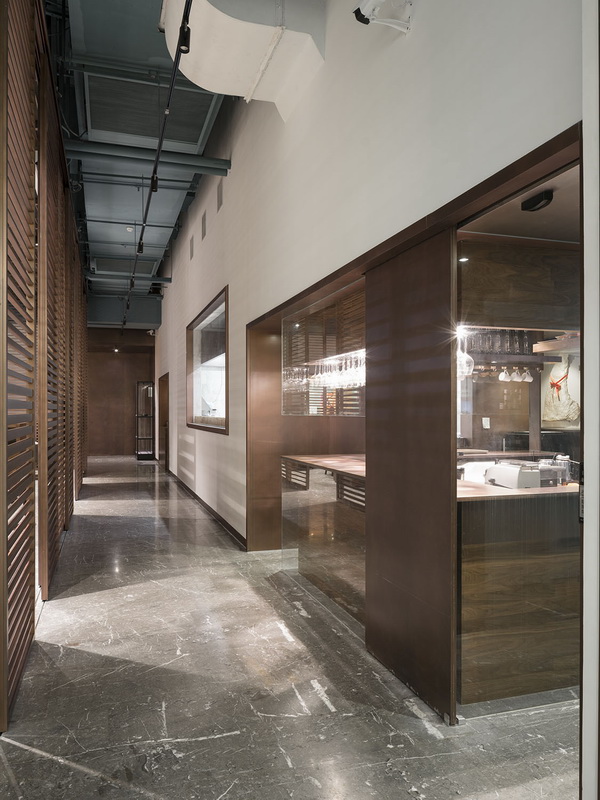 BIM建筑|上海陆家嘴荣庐餐厅 / 间筑设计