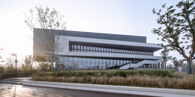 BIM建筑|腾讯武汉研发中间 / 栖城设计