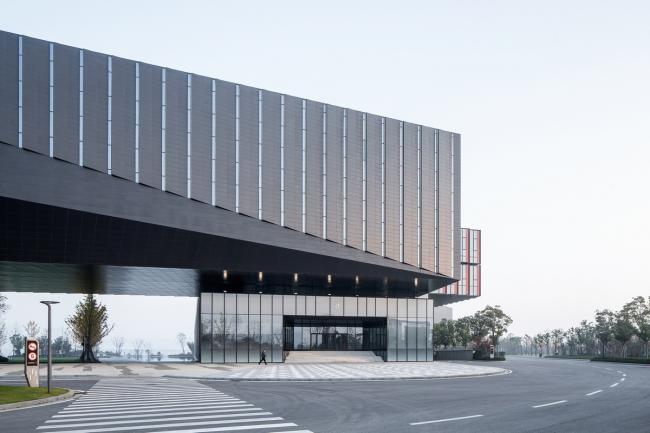 BIM建筑|腾讯武汉研发中间 / 栖城设计