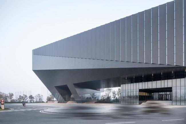 BIM建筑|腾讯武汉研发中间 / 栖城设计