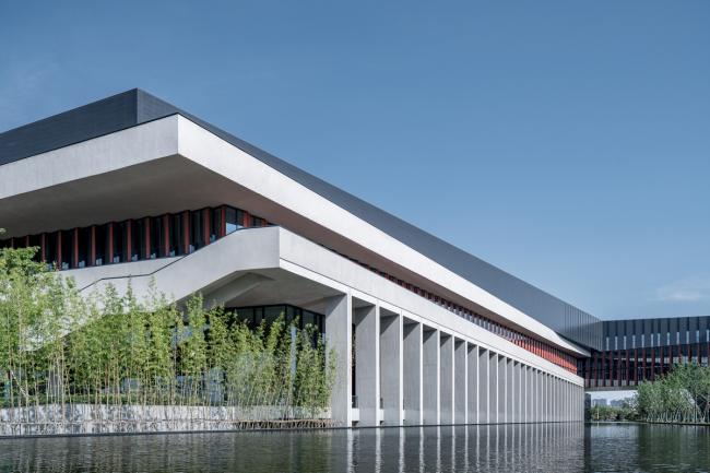 BIM建筑|腾讯武汉研发中间 / 栖城设计