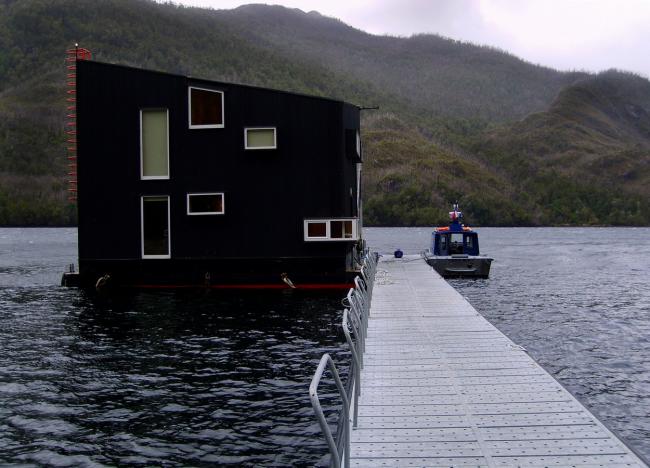 BIM建筑|一座漂浮于海上的渔人之家——智利浮动酒店