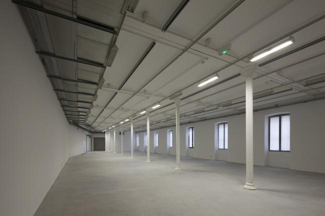 BIM建筑|扭曲聚变，来自将来极具科幻摩登感的前瞻性之作——FRAC文化中间