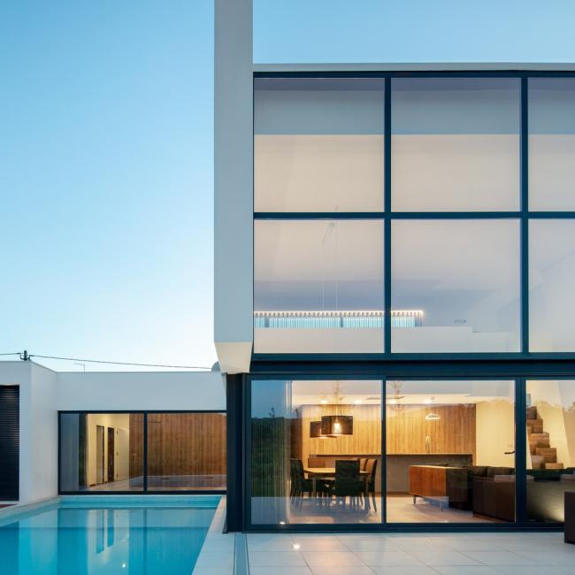 BIM建筑|葡萄牙村落与后现代主义下谱奏的现代村歌：Gafarim之家