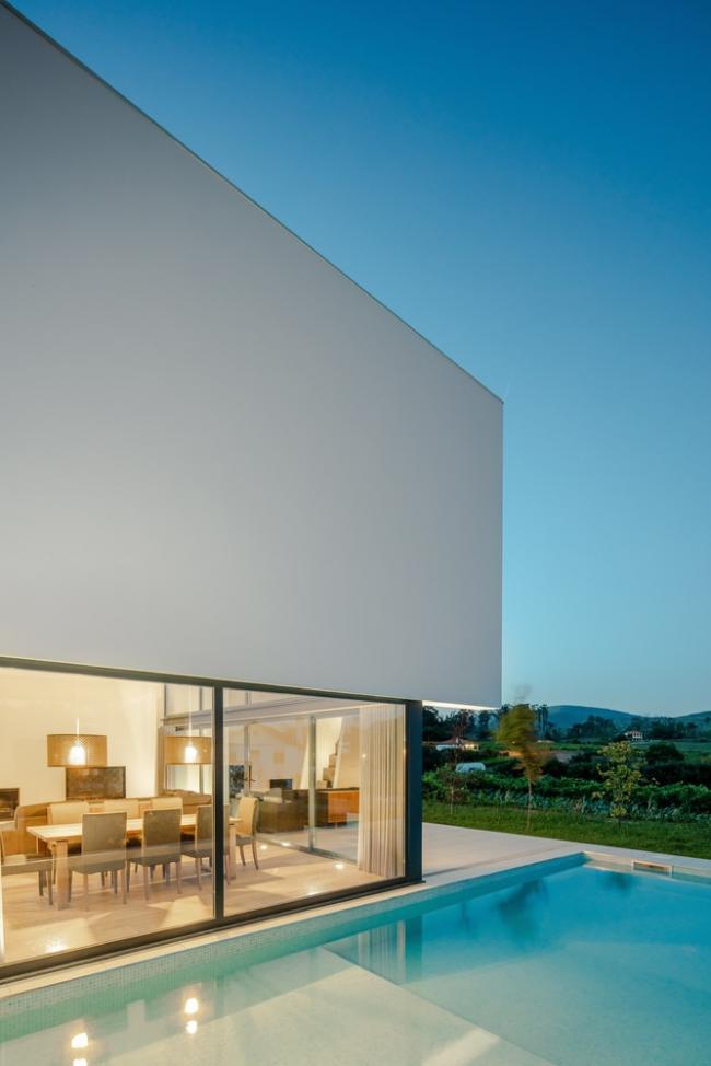 BIM建筑|葡萄牙村落与后现代主义下谱奏的现代村歌：Gafarim之家