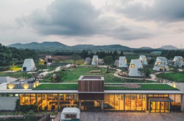 BIM建筑|仿佛散落平原的部族聚落：Around Follie社区-BIM建筑网