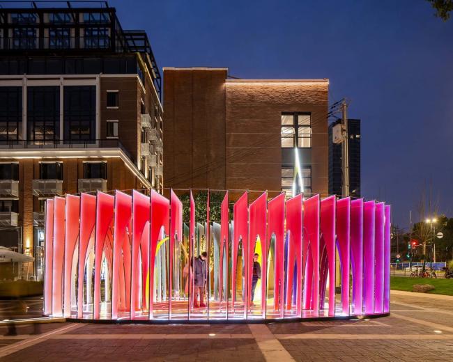 BIM建筑|献给平常之爱的礼品：外滩船埠爱心互动装配 / 上海华都建筑计划设计