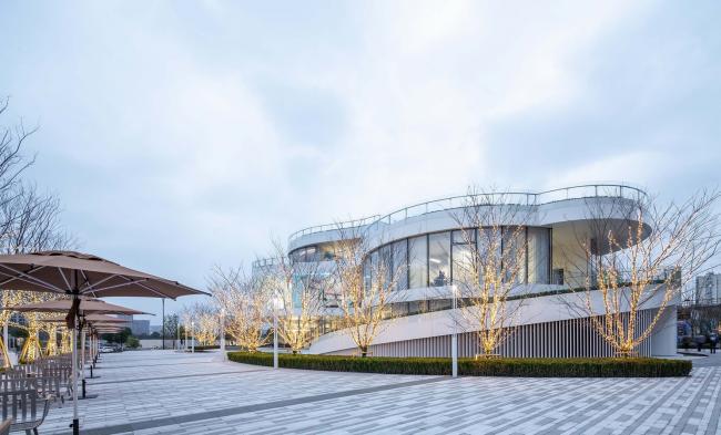 BIM建筑|杭州运河万科中间·立异体验中间 / 汇乘建筑