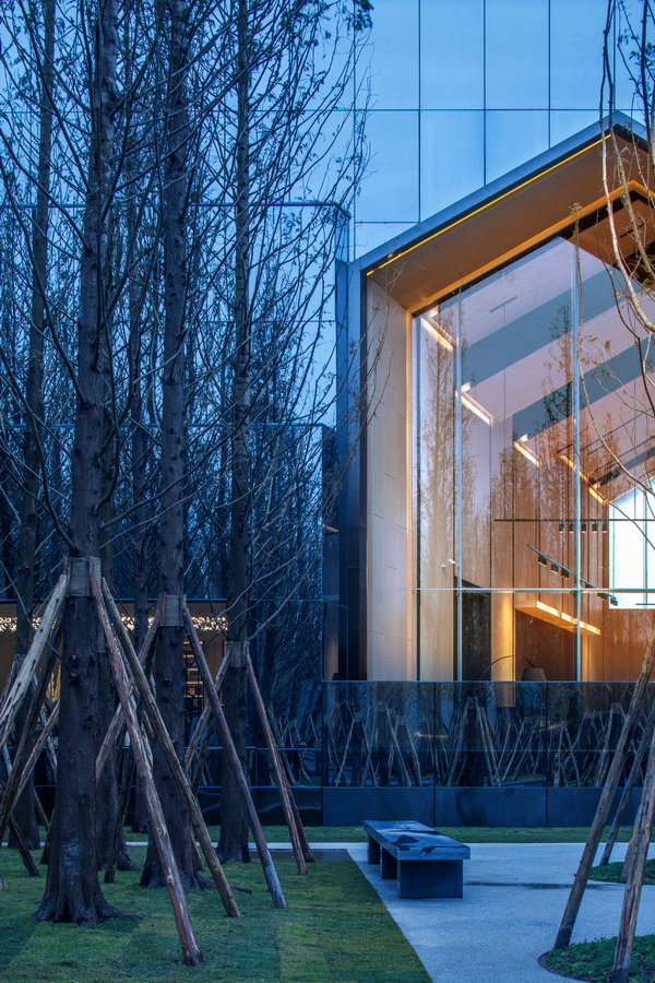 BIM建筑|重庆万科丛林公园发卖展现中间 /LWK + PARTNERS