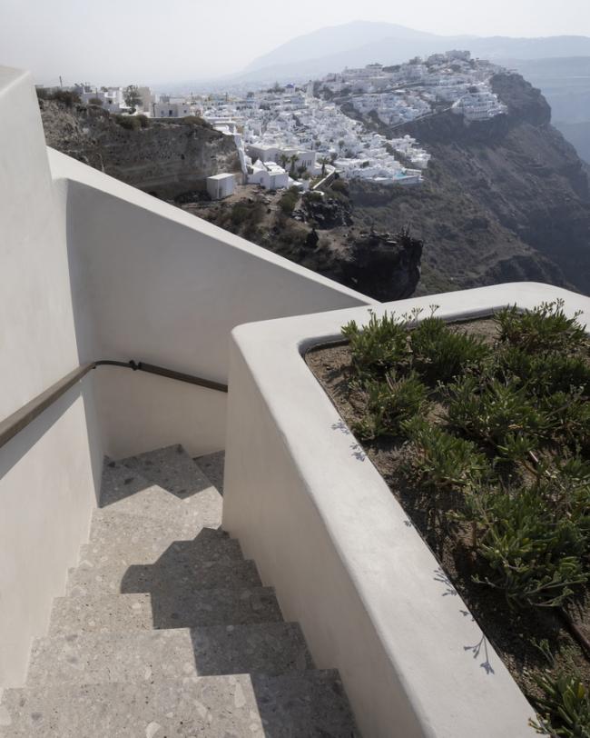 BIM建筑|火山峭壁上的沃拉别墅