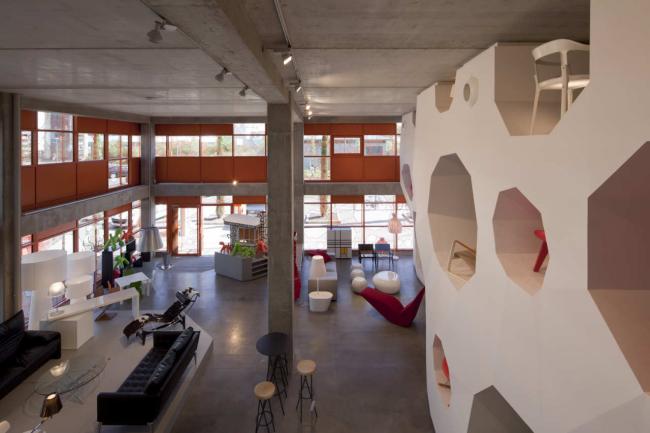 BIM建筑|建筑的几何机变演绎，橙色立方体中的曲面球体：里昂文化中间