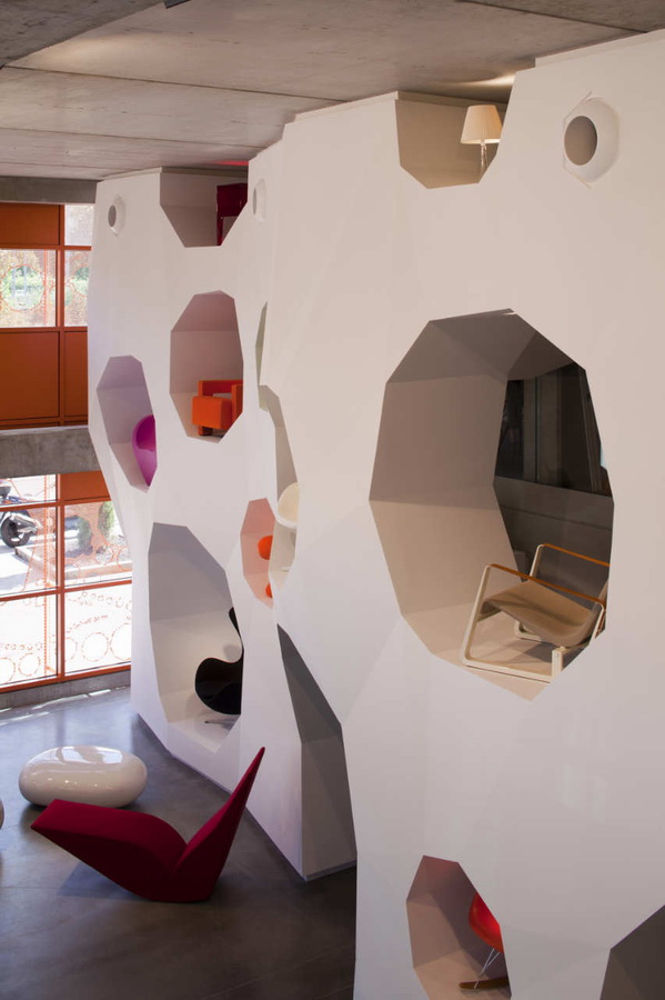 BIM建筑|建筑的几何机变演绎，橙色立方体中的曲面球体：里昂文化中间