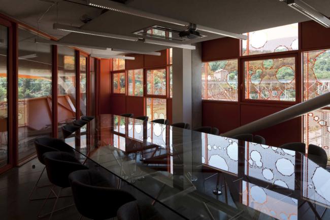 BIM建筑|建筑的几何机变演绎，橙色立方体中的曲面球体：里昂文化中间