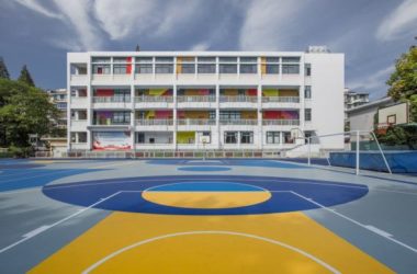 BIM建筑|梦幻般的蓝色操场：濮家小学濮家校区整体改革/形而上+杭州橡地建筑-BIM建筑网