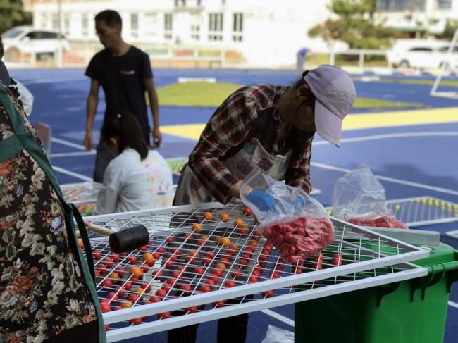 BIM建筑|梦幻般的蓝色操场：濮家小学濮家校区整体改革/形而上+杭州橡地建筑