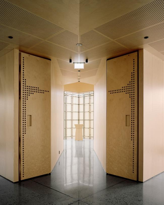 BIM建筑|耐久弥新，随时光沉淀幻化外表的挪威松木教堂