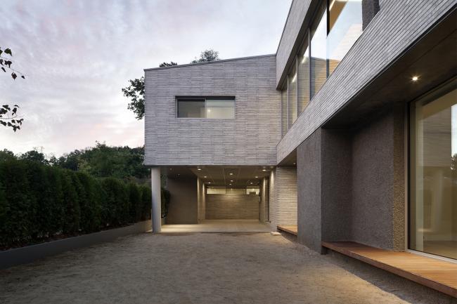 BIM建筑|三院宅 / D•LIM architects