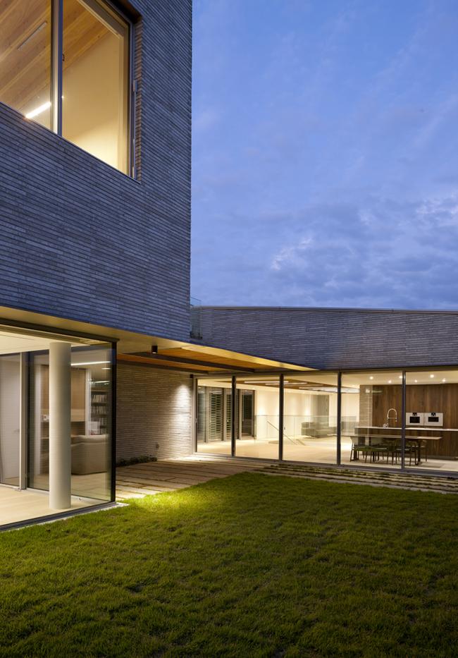 BIM建筑|三院宅 / D•LIM architects