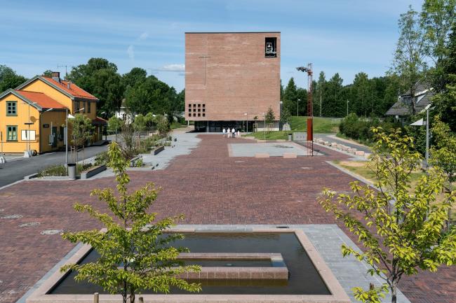 BIM建筑|挪威小城的新教堂和文化中间 / Einar Dahle Arkitekter + Hille Melbye Arkitekter