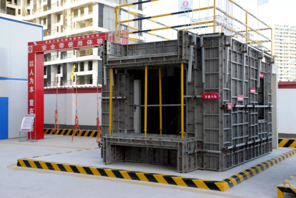 装配式|观摩装配式建筑示范工地，学习万科5+2+X建造技术！