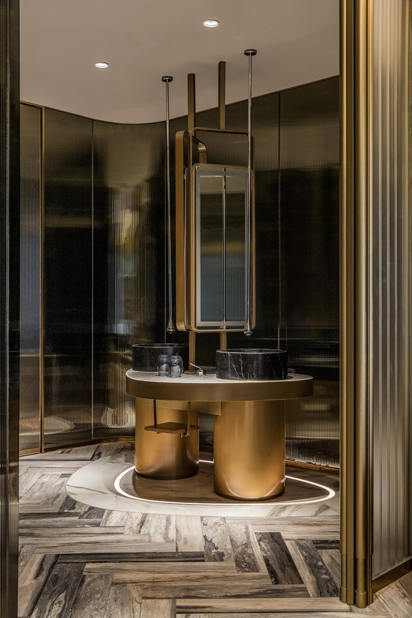 BIM建筑|上海佘山世茂深坑洲际酒店室内设计 / CCD喷鼻港郑中设计事务所