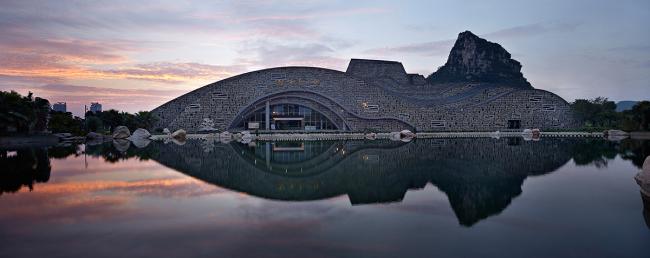 BIM建筑|柳州奇石展览馆丨天津年夜学建筑计划设计研讨总院，张华传授工作室