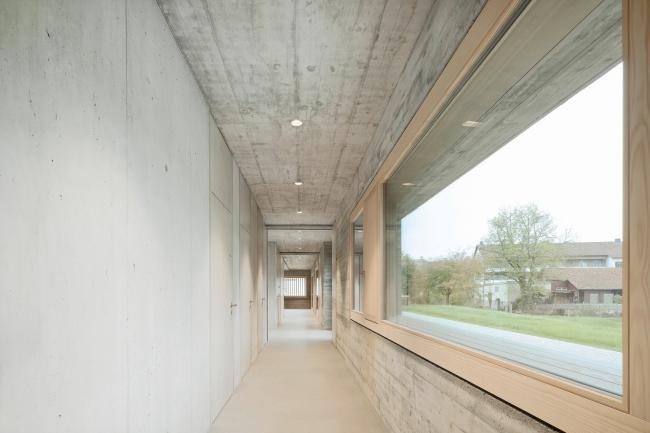 BIM建筑|拥有汗青感的谷仓秒变简练高雅的藏书楼——德国改革Steimle Architekten 项目