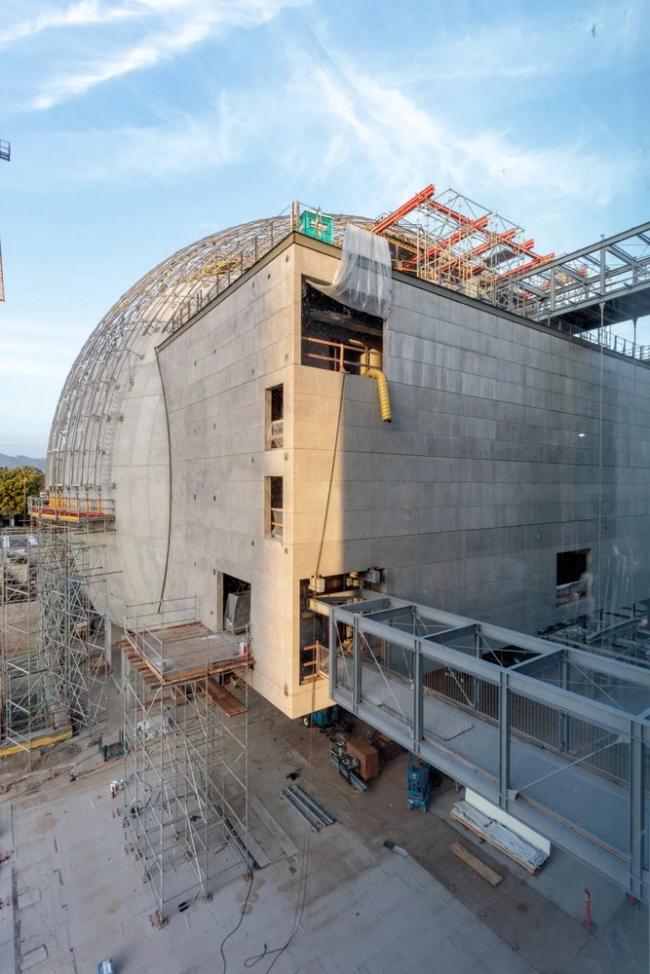 BIM建筑|伦佐·皮亚诺洛杉矶片子学院博物馆接近落成