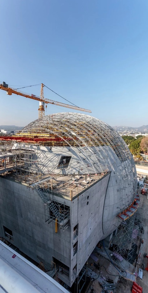 BIM建筑|伦佐·皮亚诺洛杉矶片子学院博物馆接近落成