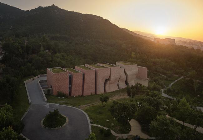 BIM建筑|德国国度设计银奖：于庆成美术馆丨天津年夜学建筑计划设计研讨总院，张华传授工作室