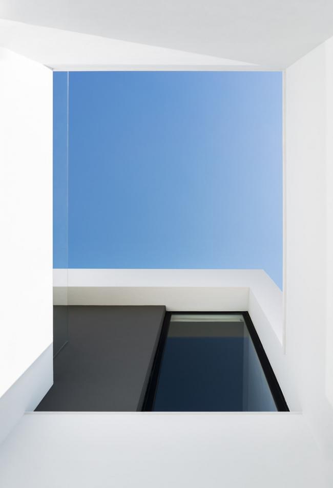 BIM建筑|年夜简至繁，横条纹也能小清爽的西班牙水族馆室第